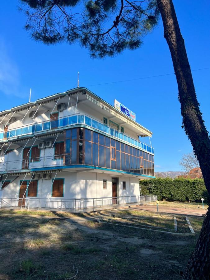 Kamberi Hotel & Apartments 2 Velipojë Eksteriør bilde